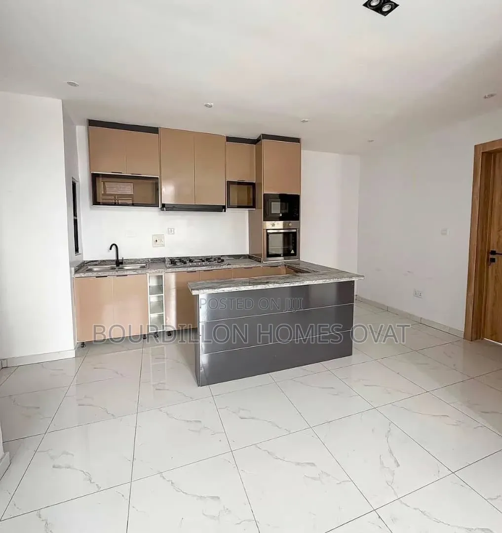 2bdrm Apartment in Ikate Lekki Lagos for rent in Ikate