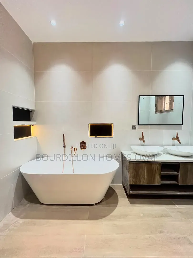 3bdrm Maisonette in Old Ikoyi Lagos for rent in Old Ikoyi