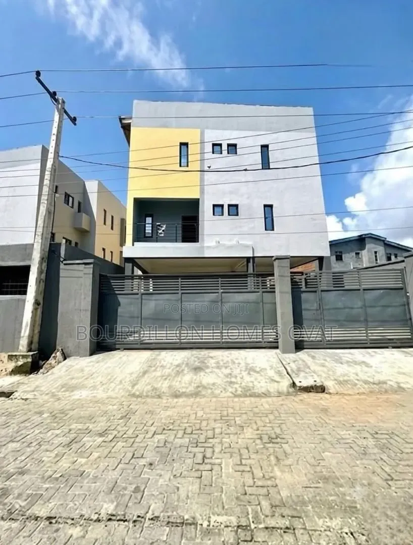 2bdrm Apartment in Ologolo Lekki Lagos for rent in Ologolo