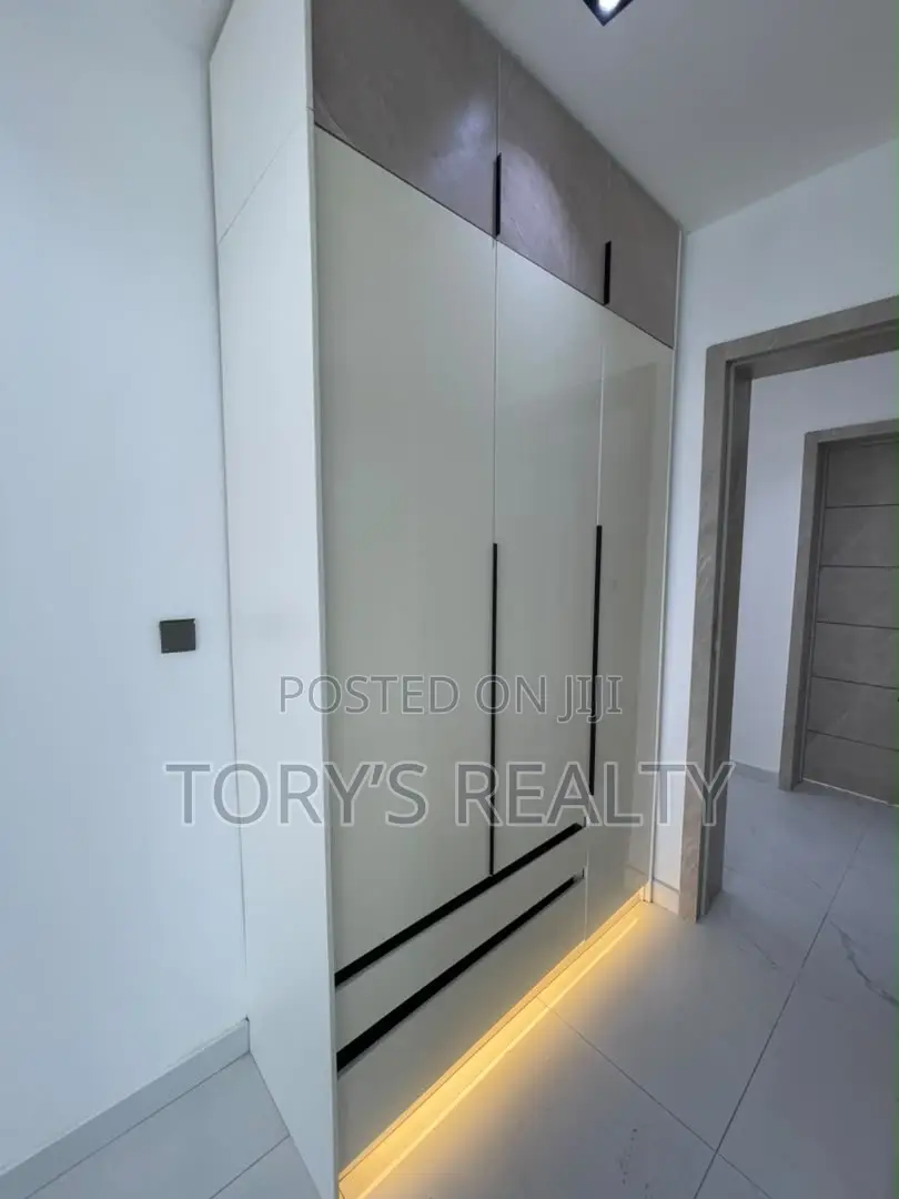 3bdrm Apartment in Lekki Phase 1 for sale in Lekki Phase 1