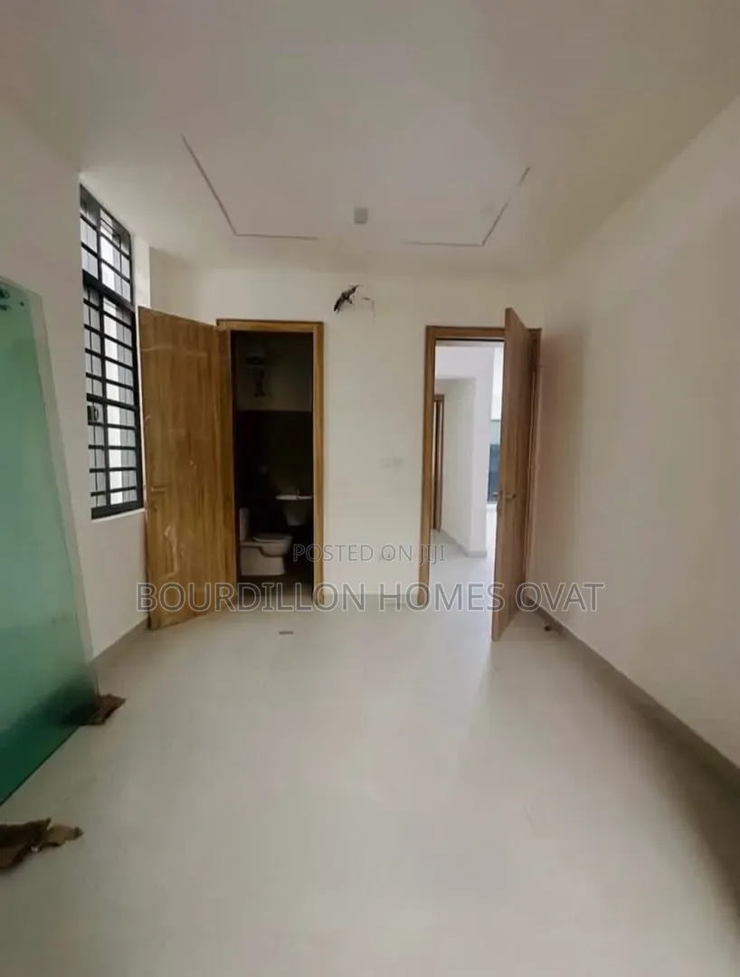 2bdrm Apartment in Lekki Phase 1 Lagos for rent in Lekki Phase 1