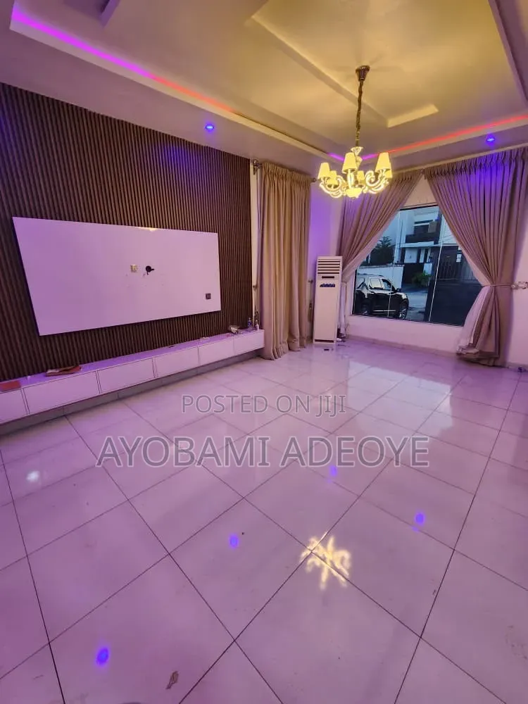 1bdrm Apartment in Ikota Villa for rent in Ikota