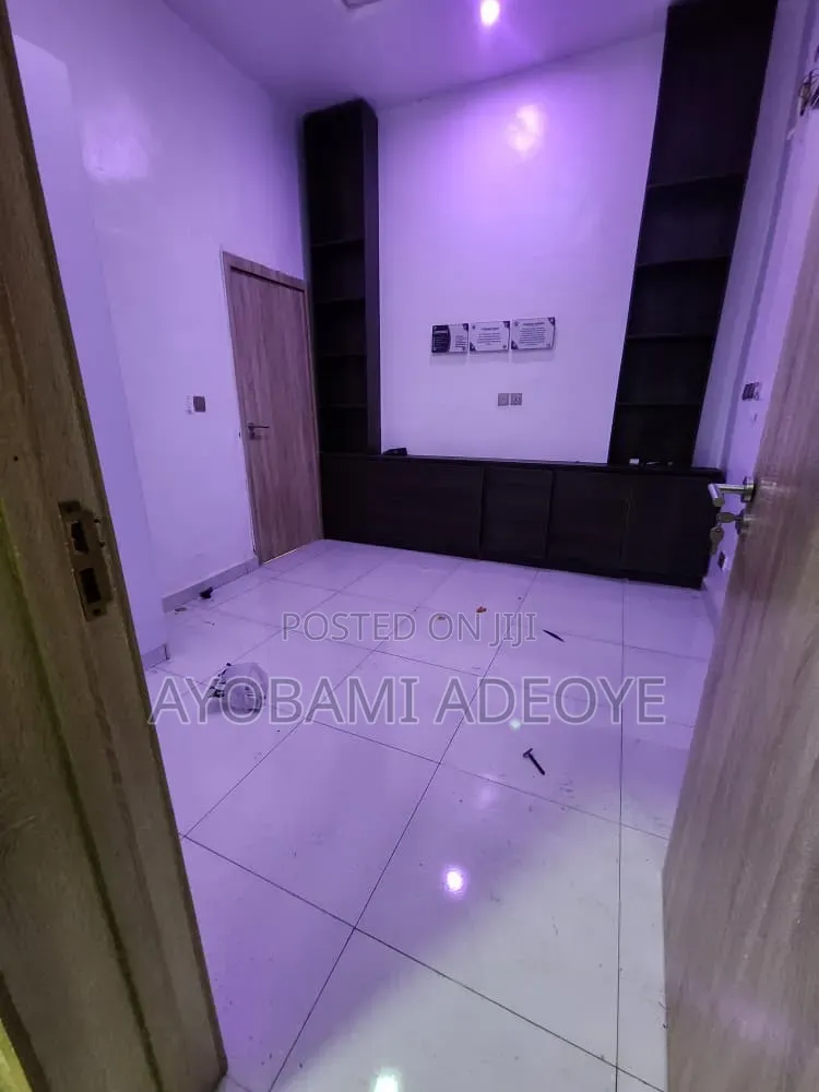 1bdrm Apartment in Ikota Villa for rent in Ikota