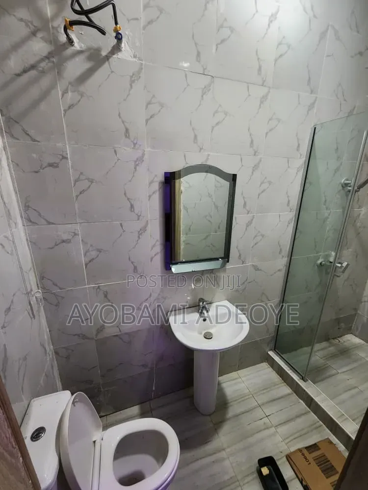 1bdrm Apartment in Ikota Villa for rent in Ikota