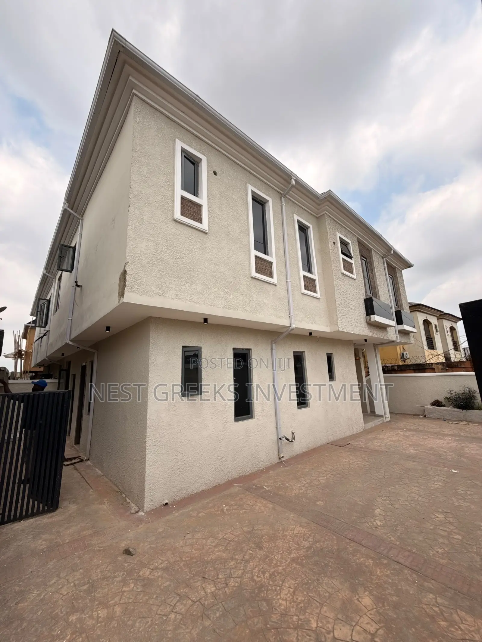 3bdrm Duplex in Ogba for sale in Ogba