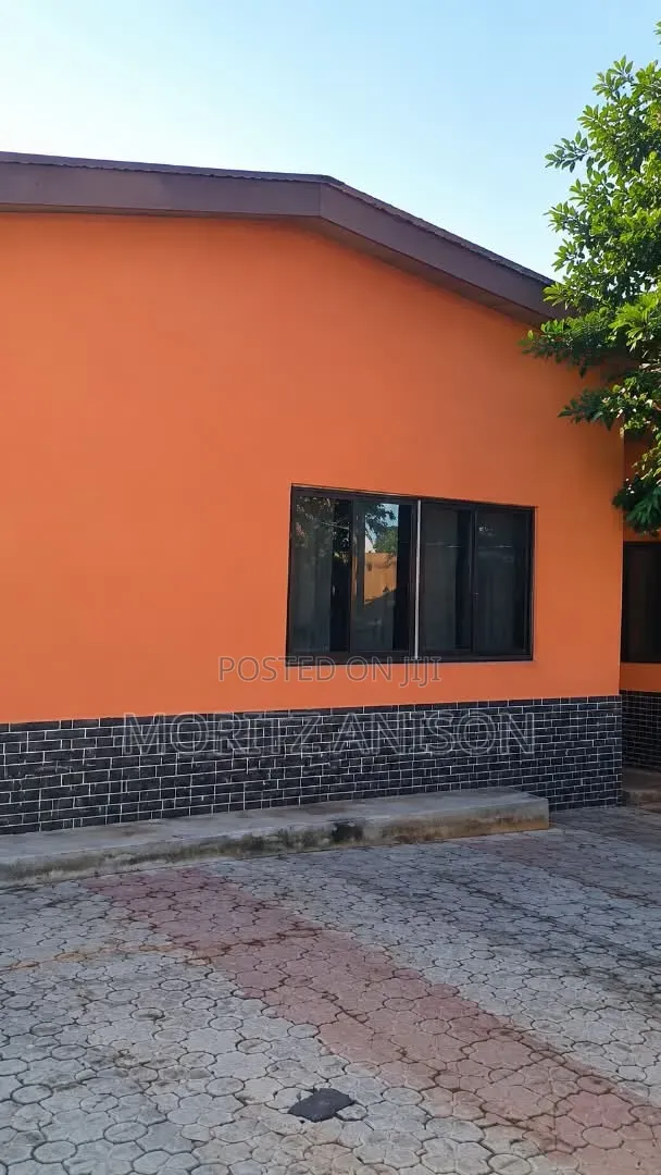 3bdrm Bungalow in Corner Stone., Enugu for rent in Enugu