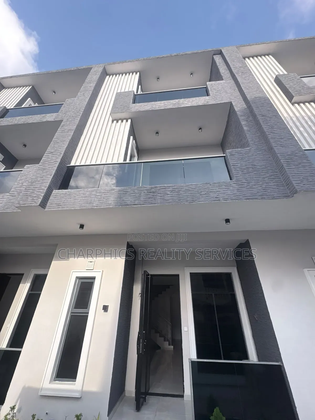 4bdrm Duplex in Victoria Island Extension for sale in Victoria Island Extension