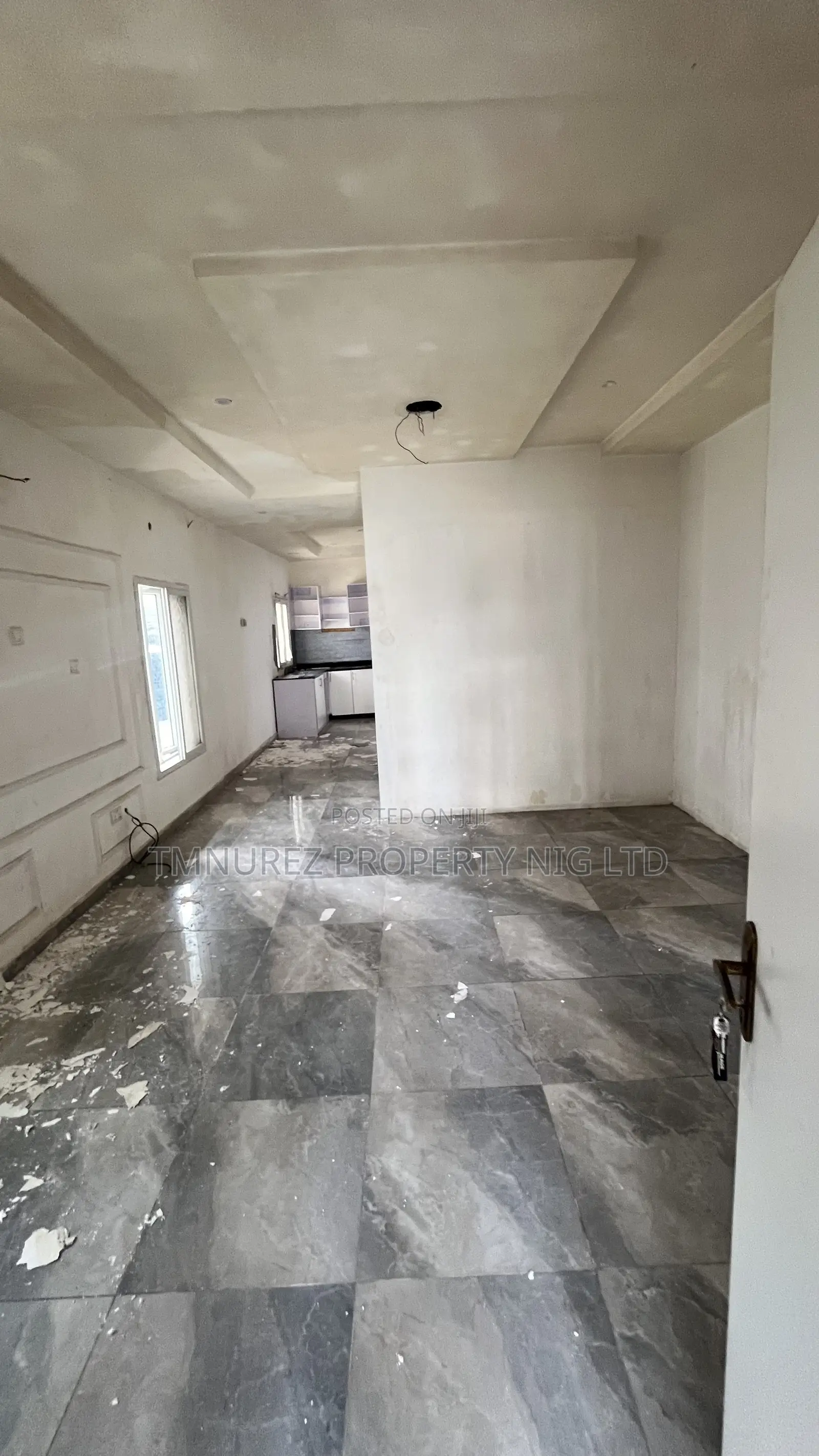 1bdrm Apartment in Good Mini Court At for rent in Chevron
