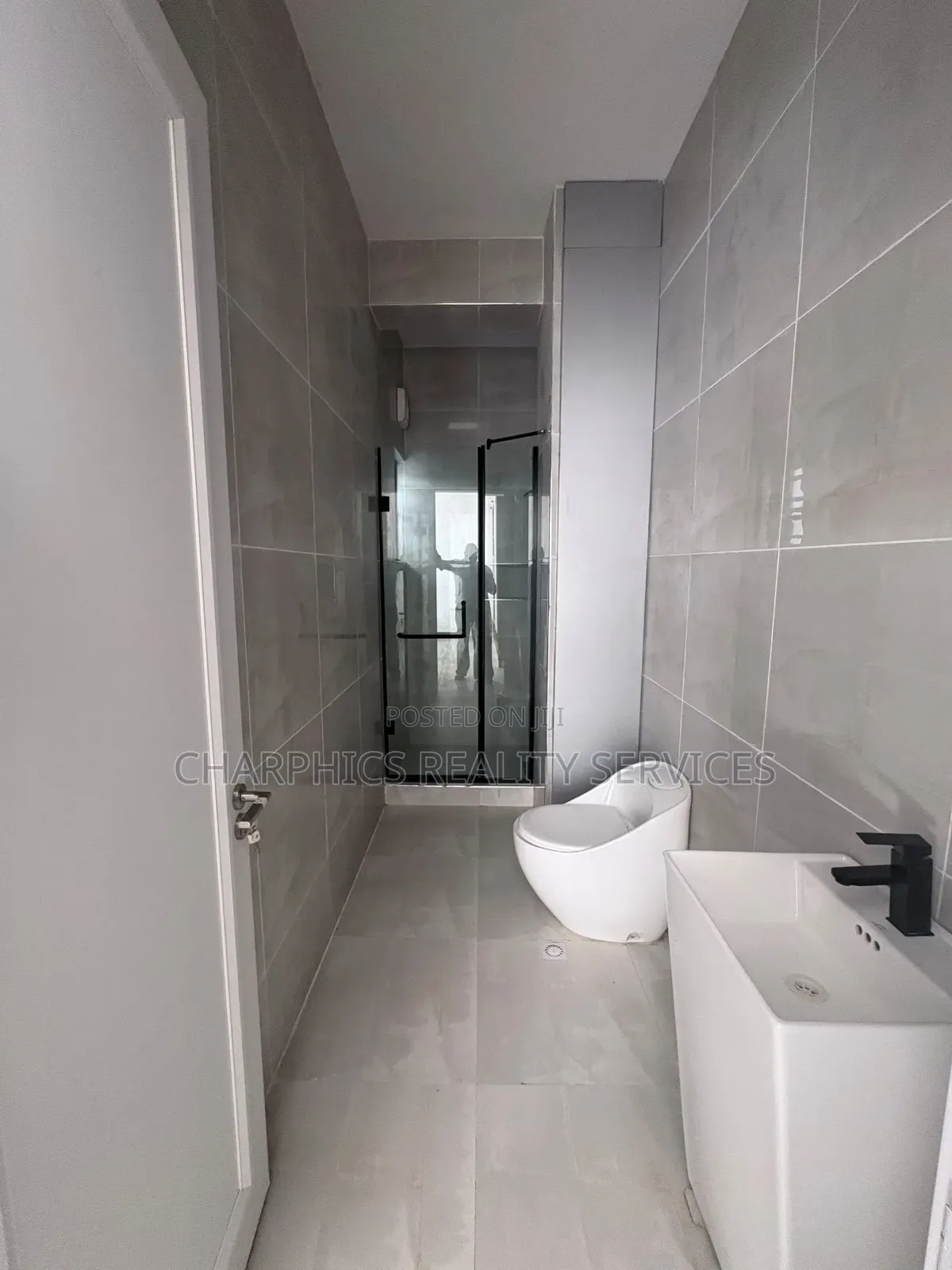 4bdrm Duplex in Victoria Island Extension for sale in Victoria Island Extension