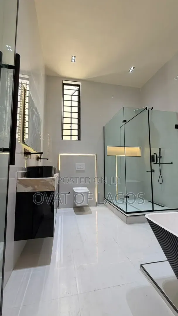 5bdrm Duplex in Orchid, Lekki Expressway for sale in Lekki Expressway