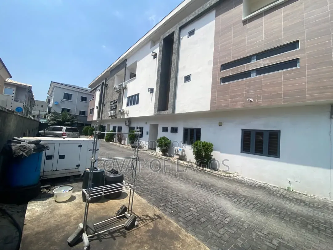 4bdrm Duplex in Ikate for sale in Ikate