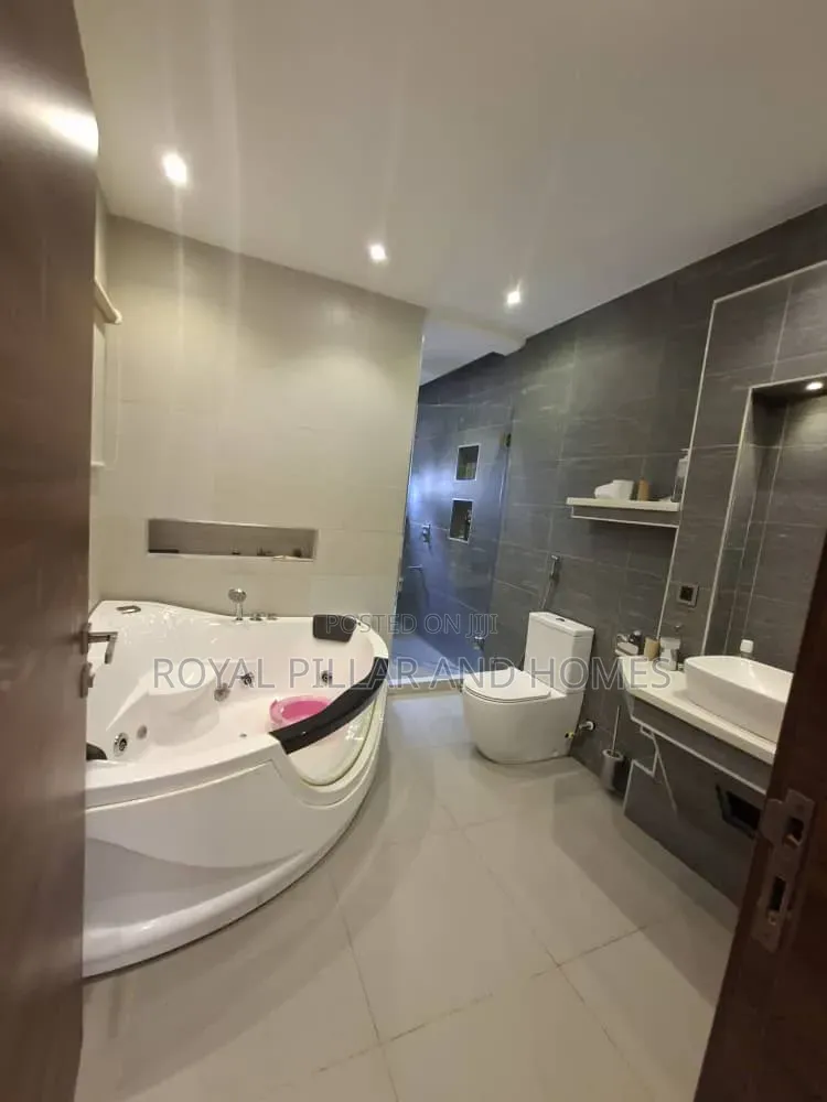 6bdrm Duplex in Mabuchi Estate, Mabushi for rent in Mabushi