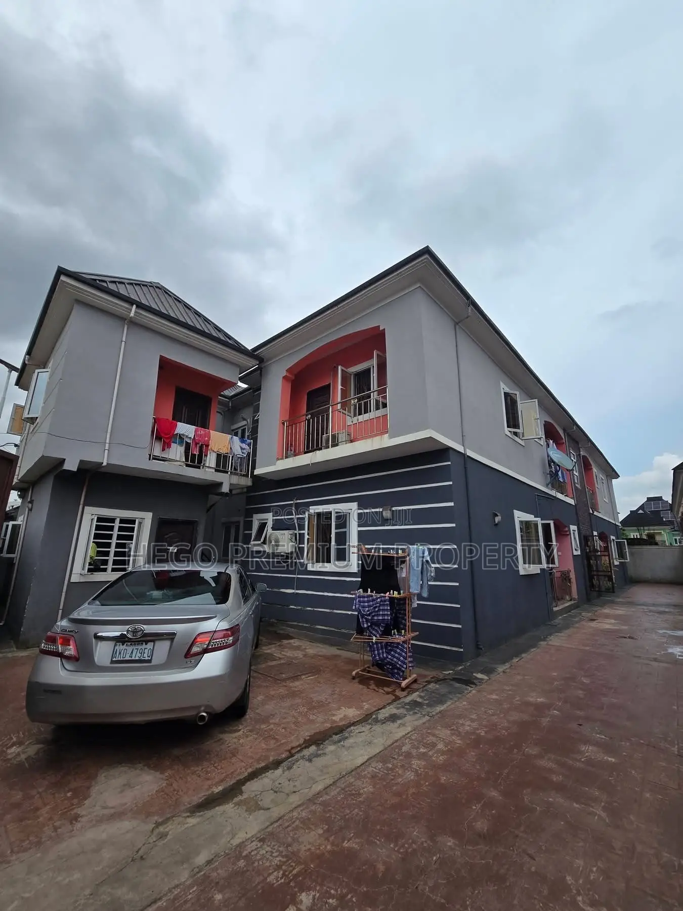 2bdrm Block of Flats in Sars Estate, Obio-Akpor for sale in Obio-Akpor