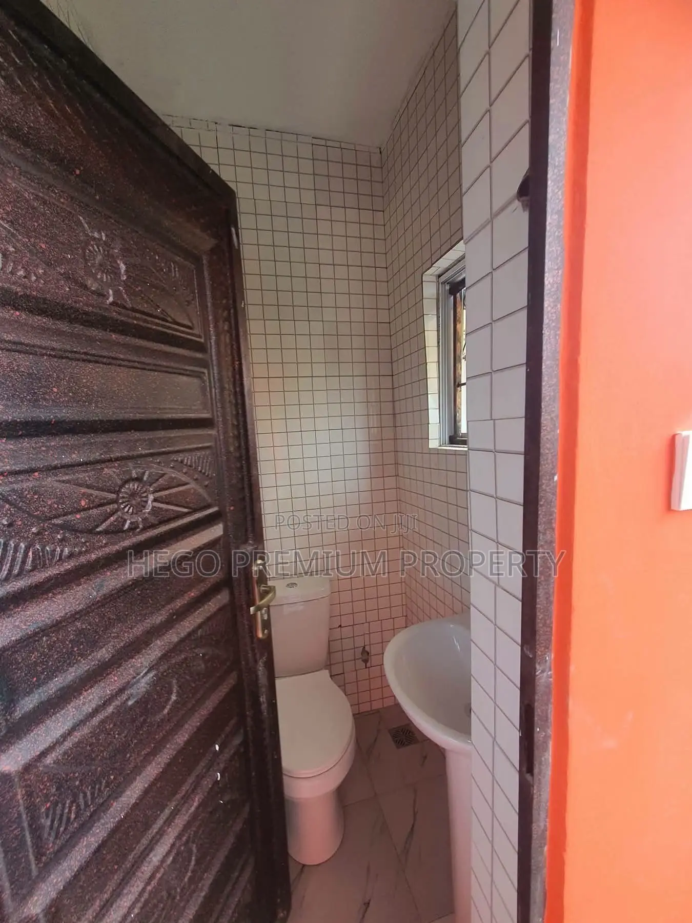 2bdrm Block of Flats in Sars Estate, Obio-Akpor for sale in Obio-Akpor