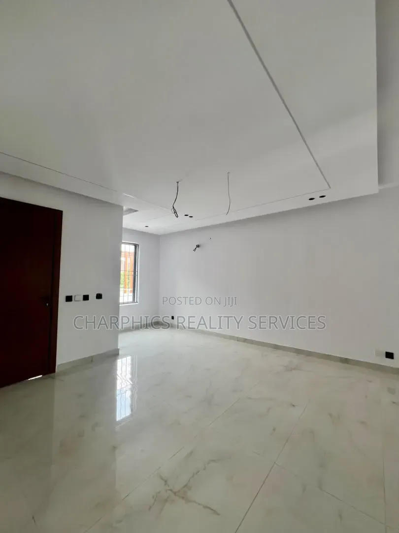 5bdrm Duplex in Ikoyi S.W for sale in Ikoyi S.W