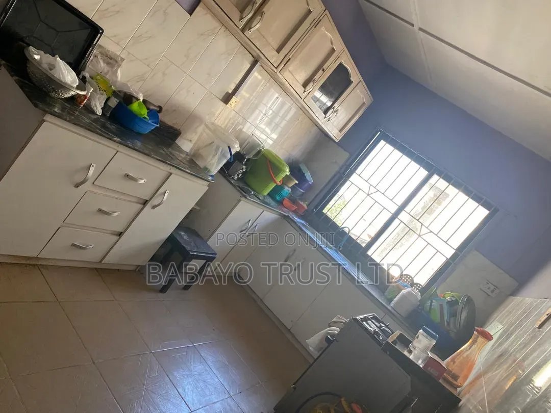 10bdrm Block of Flats in Igando / Ikotun/Igando for sale in Igando / Ikotun/Igando