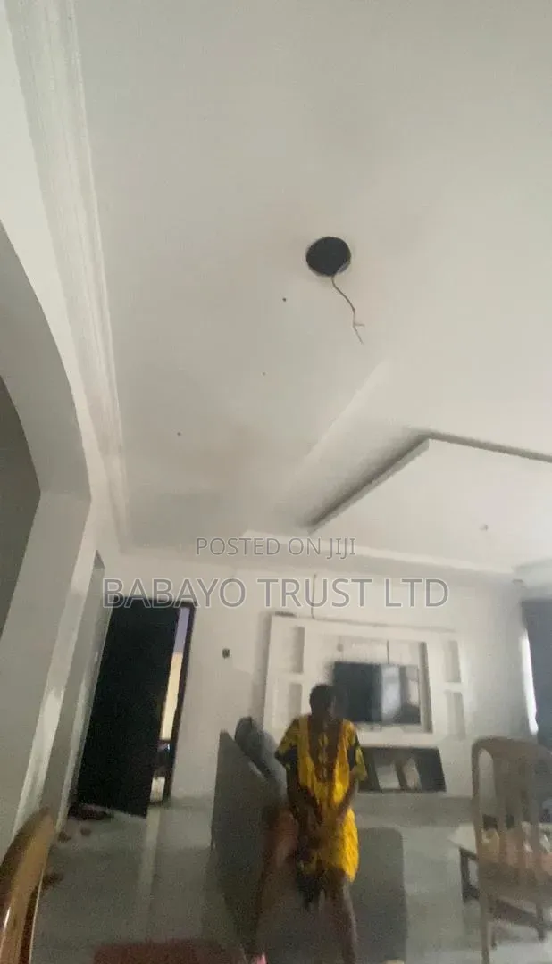 10bdrm Block of Flats in Igando / Ikotun/Igando for sale in Igando / Ikotun/Igando