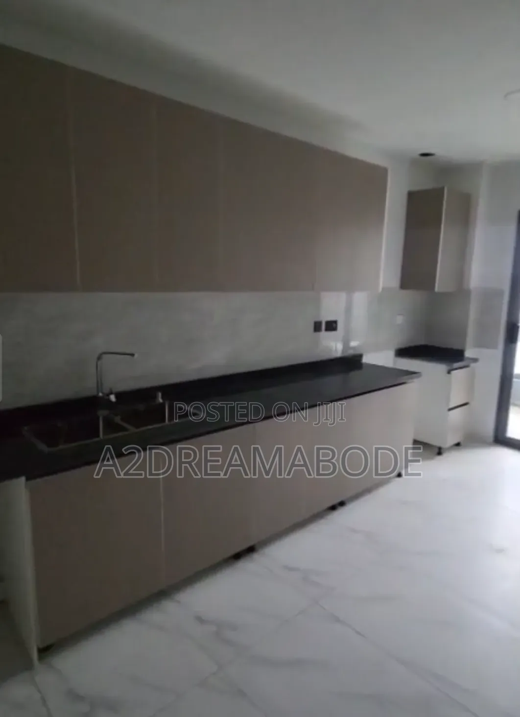 3bdrm Apartment in Victoria Island, Ademola Adetokunbo for sale in Ademola Adetokunbo