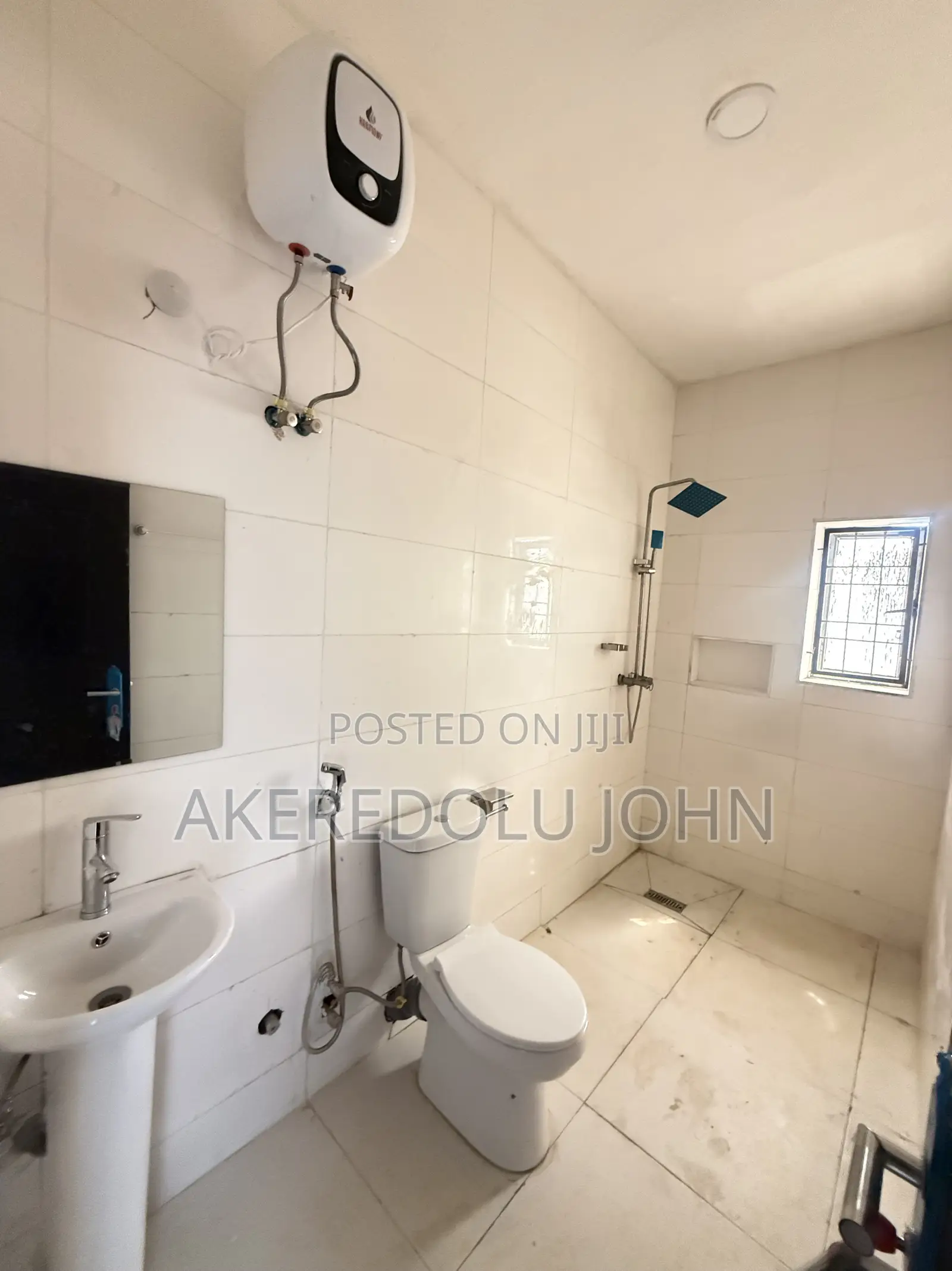 4bdrm Townhouse/Terrace in Idu for sale in Idu