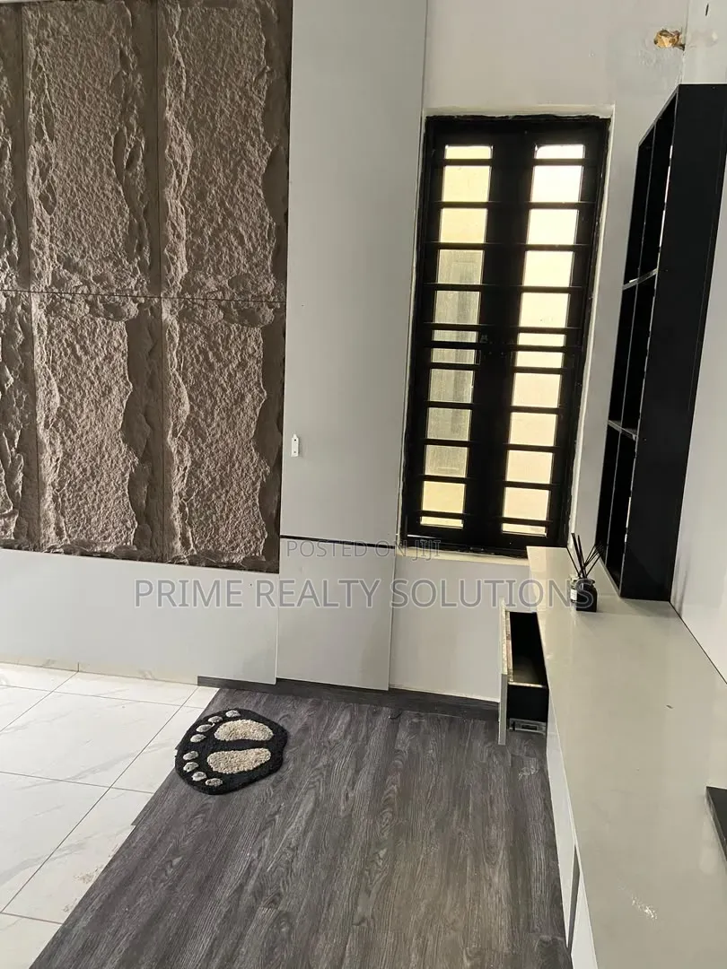 4bdrm Duplex in 𝐎𝐫𝐜𝐡𝐢𝐝, Lekki Expressway for rent in Lekki Expressway