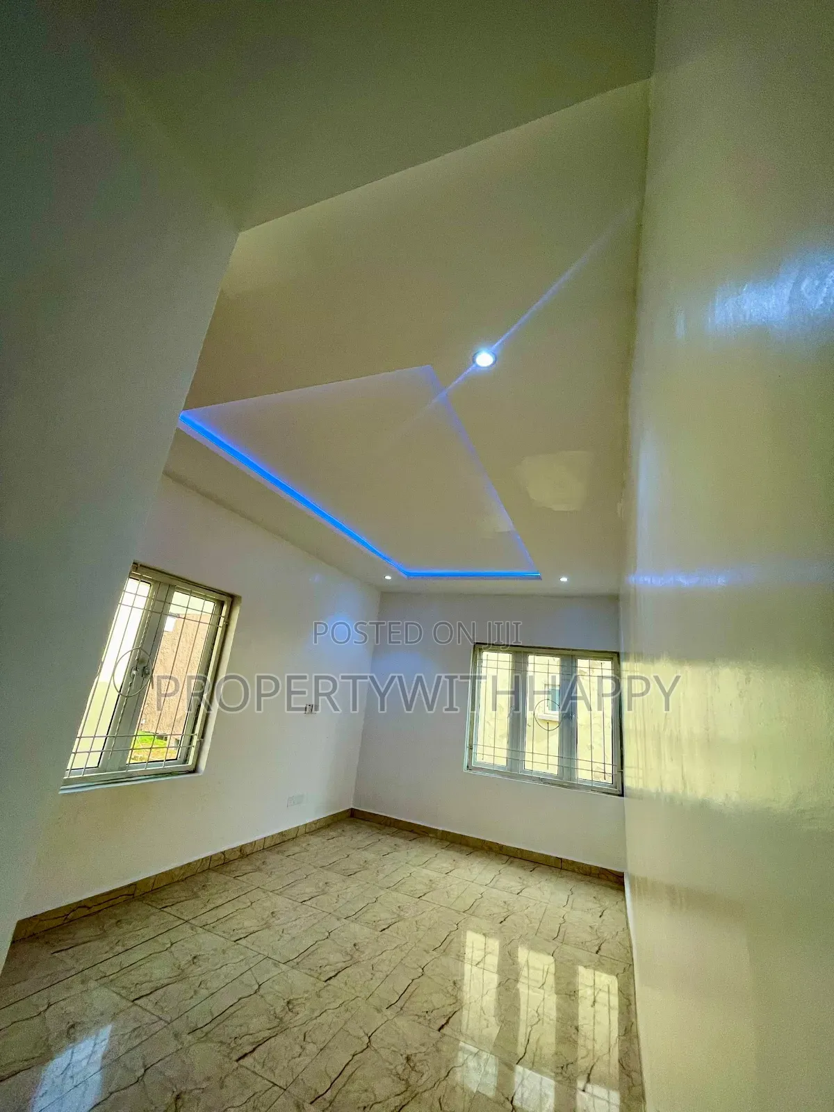Furnished 5bdrm Duplex in Paradise Estate, Life Camp for sale in Life Camp