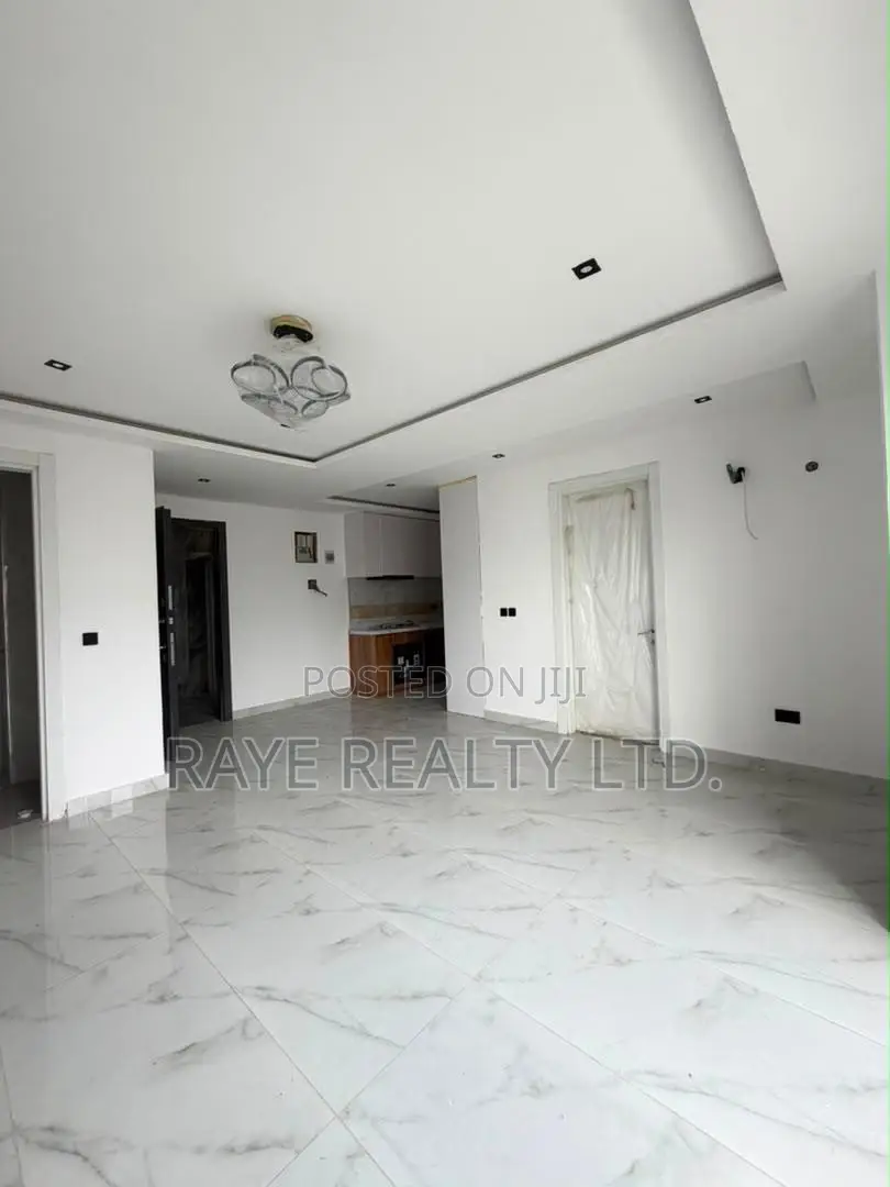 2bdrm Apartment in Lekki Phase 1 for sale in Lekki Phase 1