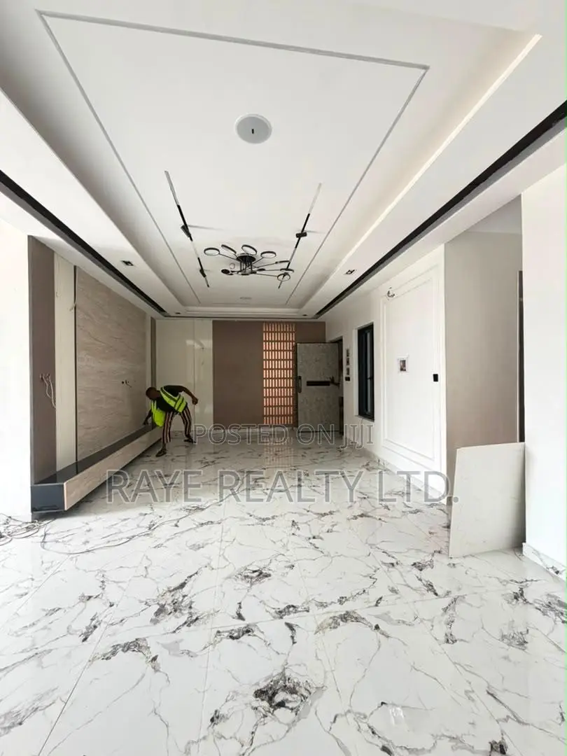 3bdrm Apartment in Lekki Phase 1 for sale in Lekki Phase 1