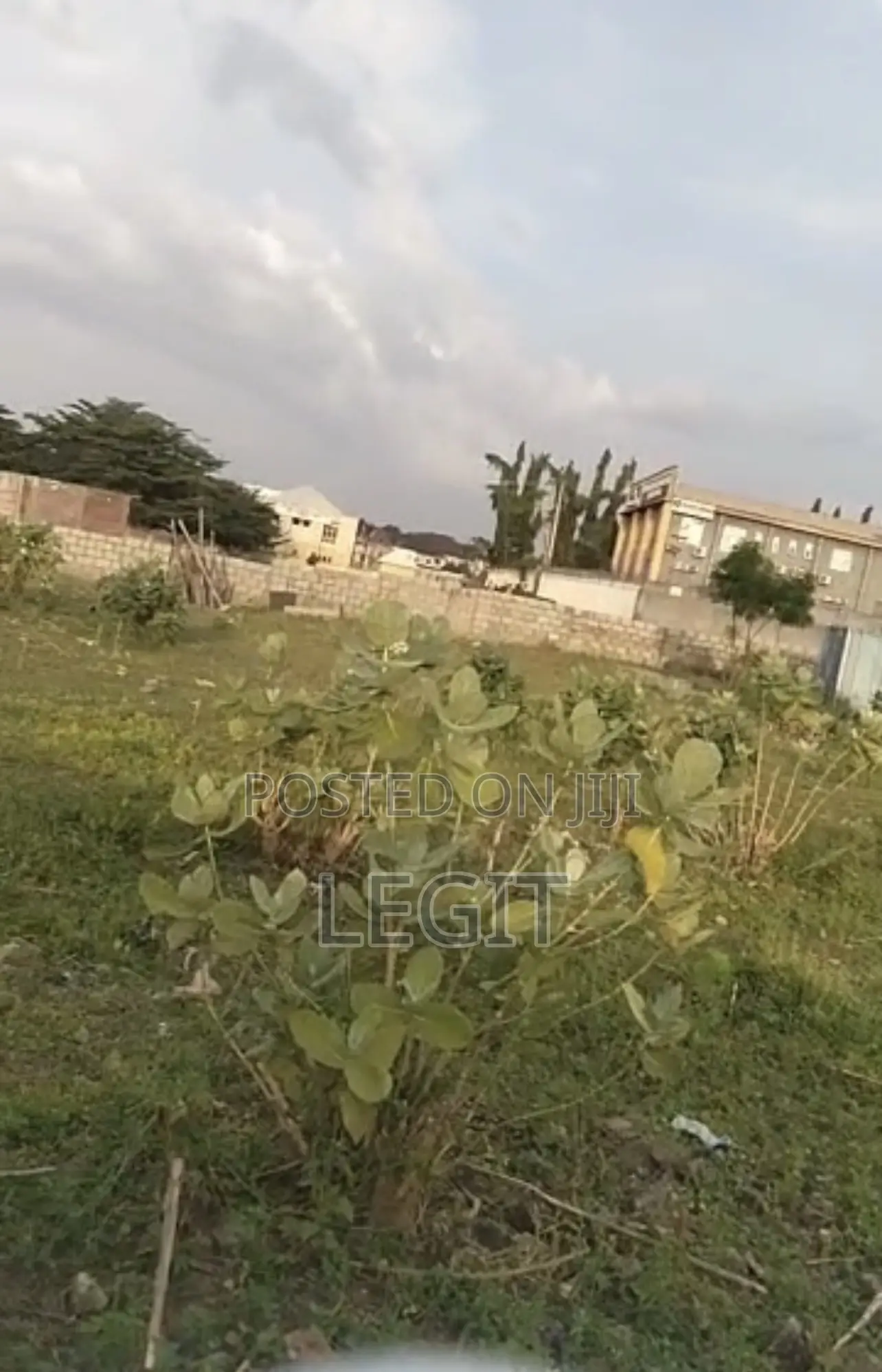3000sqm Commancial Land With Amac C of O in Sabon Lugbe