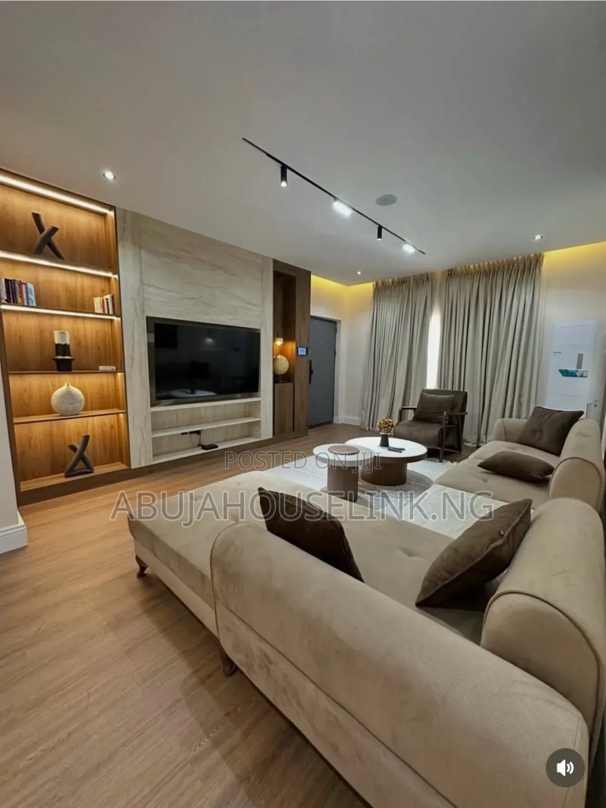 Furnished 3bdrm Apartment in Jahi Gilmore Abuja for sale in Jahi