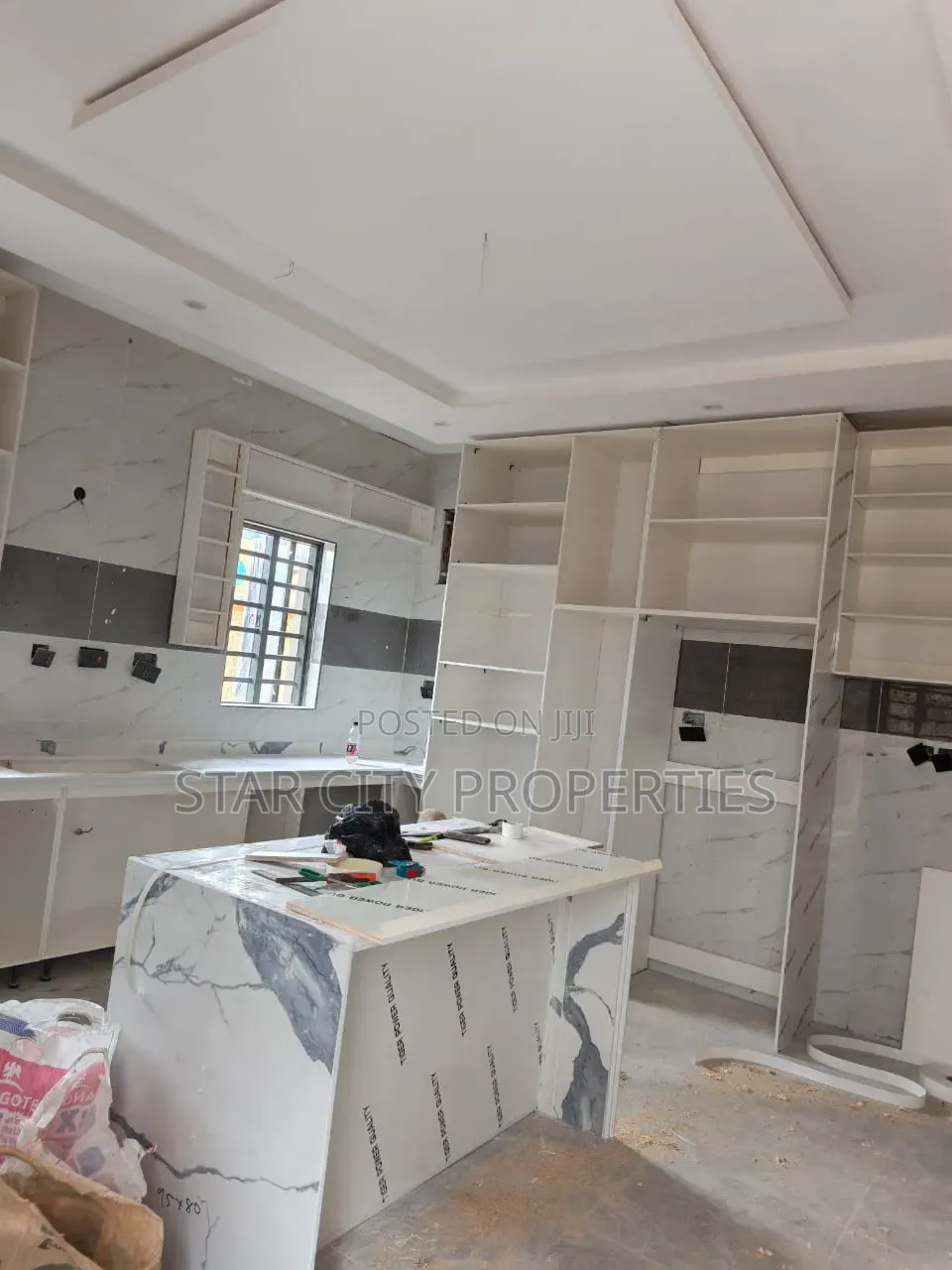 5bdrm Duplex in Omole Phase 1 for sale in Omole Phase 1