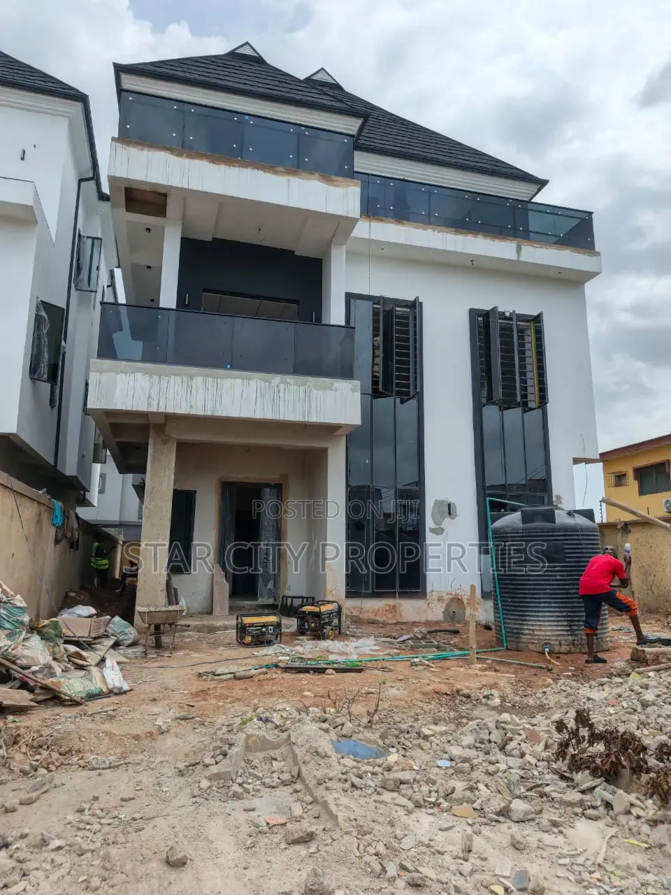 5bdrm Duplex in Omole Phase 1 for sale in Omole Phase 1