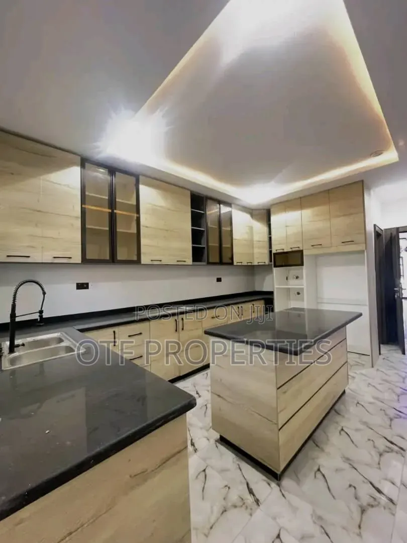 4bdrm Duplex in Wuye for rent in Wuye