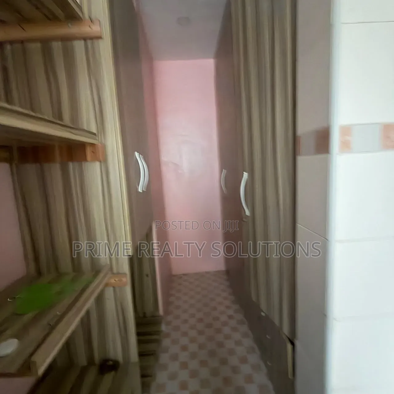5bdrm Duplex in ๐๐ก๐จ๐ฆ๐๐ฌ ๐๐ฌ๐ญ๐๐ญ๐ ๐๐ฃ๐๐ก, Thomas Estate for rent in Thomas Estate
