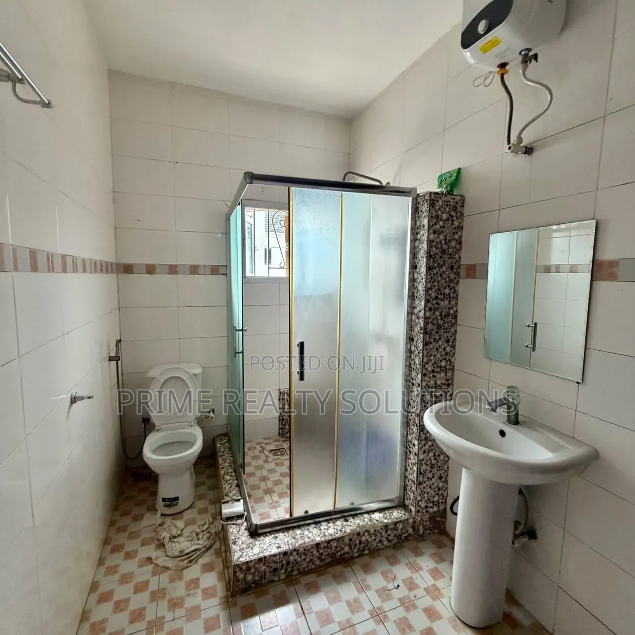 5bdrm Duplex in ๐๐ก๐จ๐ฆ๐๐ฌ ๐๐ฌ๐ญ๐๐ญ๐ ๐๐ฃ๐๐ก, Thomas Estate for rent in Thomas Estate