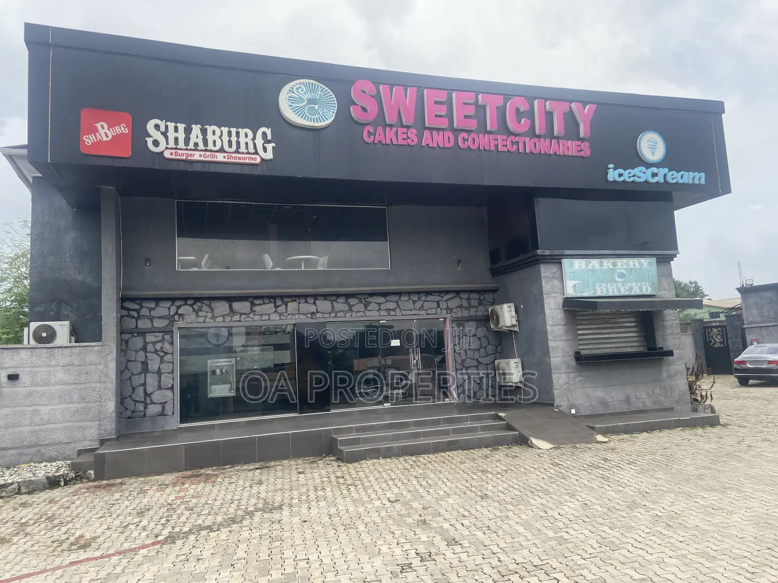 Commercial 4bdrm Duplex to Let on Awolowo Rd, Old Bodija Ibadan in Ibadan