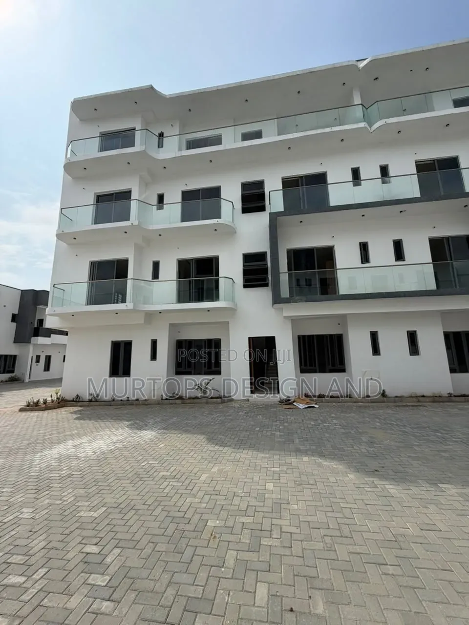 2bdrm Apartment in Lekki Phase 2 for rent in Lekki Phase 2