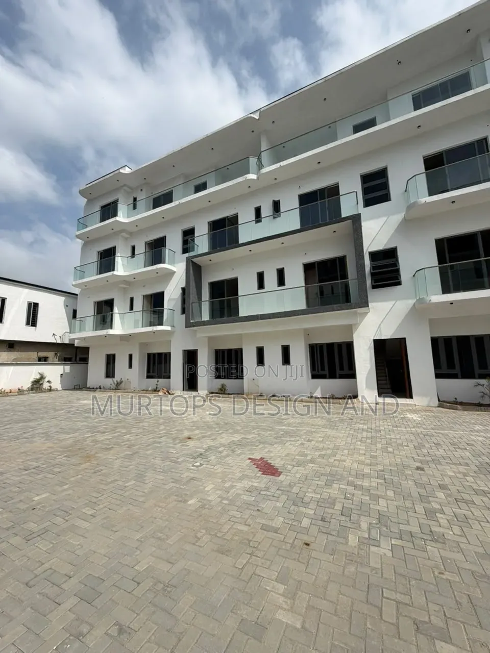 2bdrm Apartment in Lekki Phase 2 for rent in Lekki Phase 2