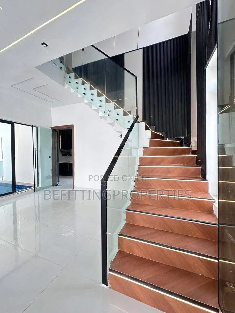 4bdrm Duplex in Ajah for sale in Ajah