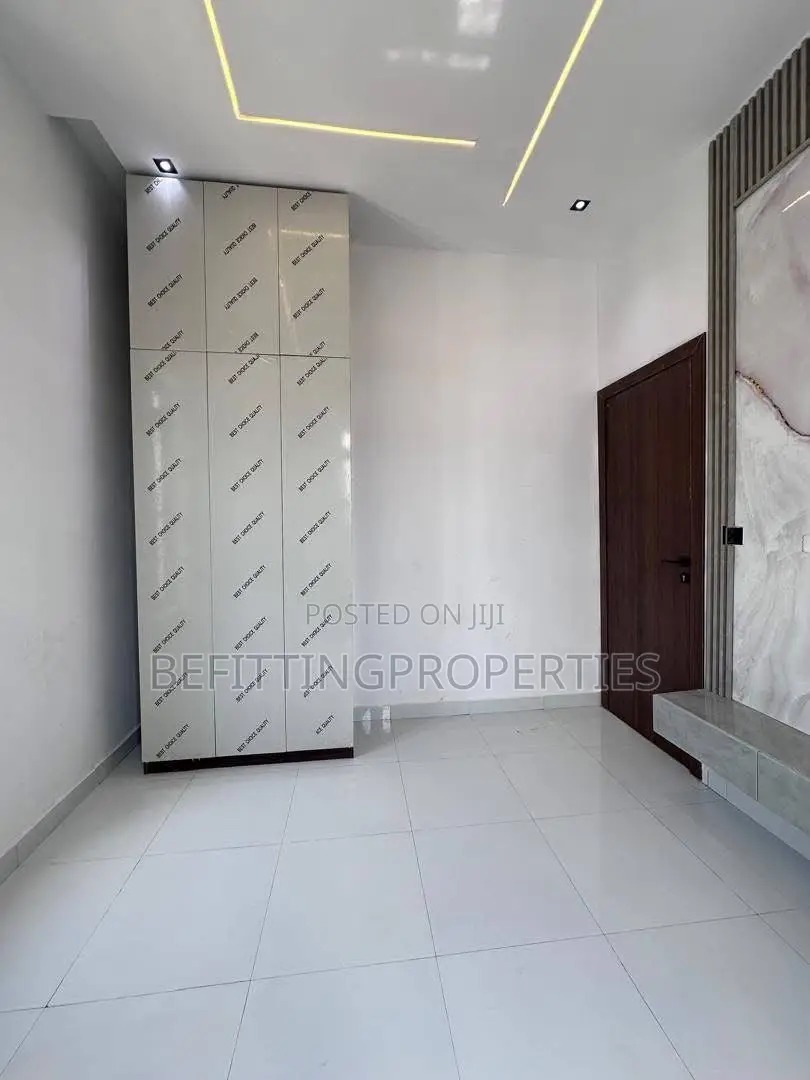 4bdrm Duplex in Ajah for sale in Ajah