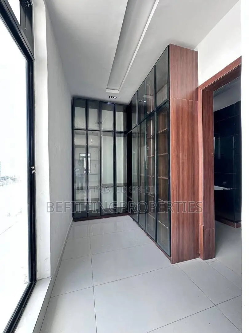 4bdrm Duplex in Ajah for sale in Ajah