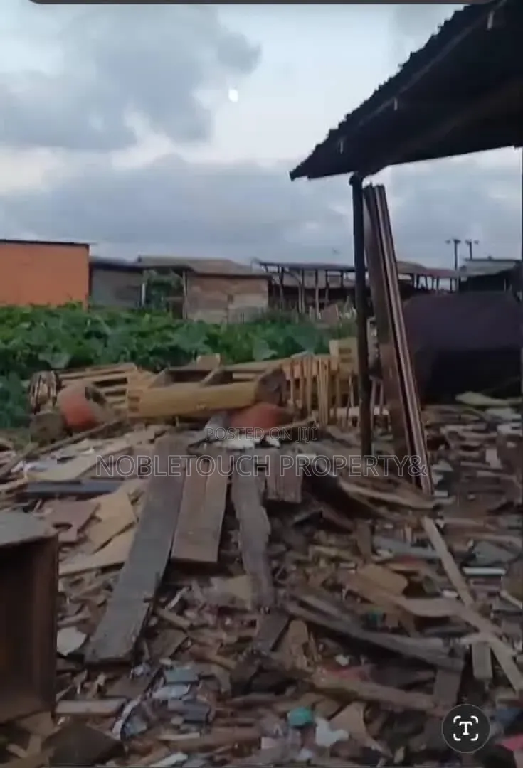 14plots of Land Together Along Isolo Ikotun Egbe Rd in Egbe / Ikotun/Igando