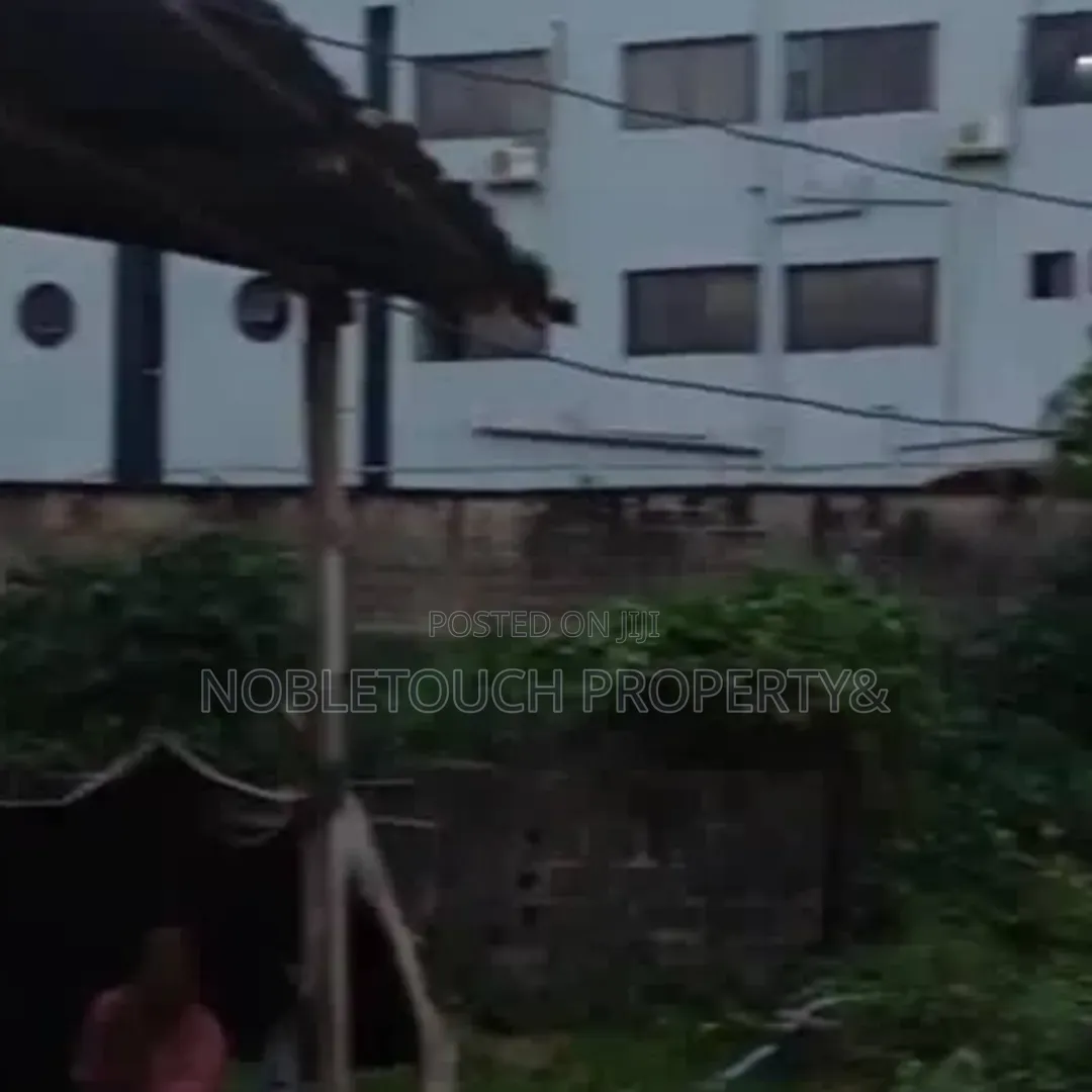 14plots of Land Together Along Isolo Ikotun Egbe Rd in Egbe / Ikotun/Igando