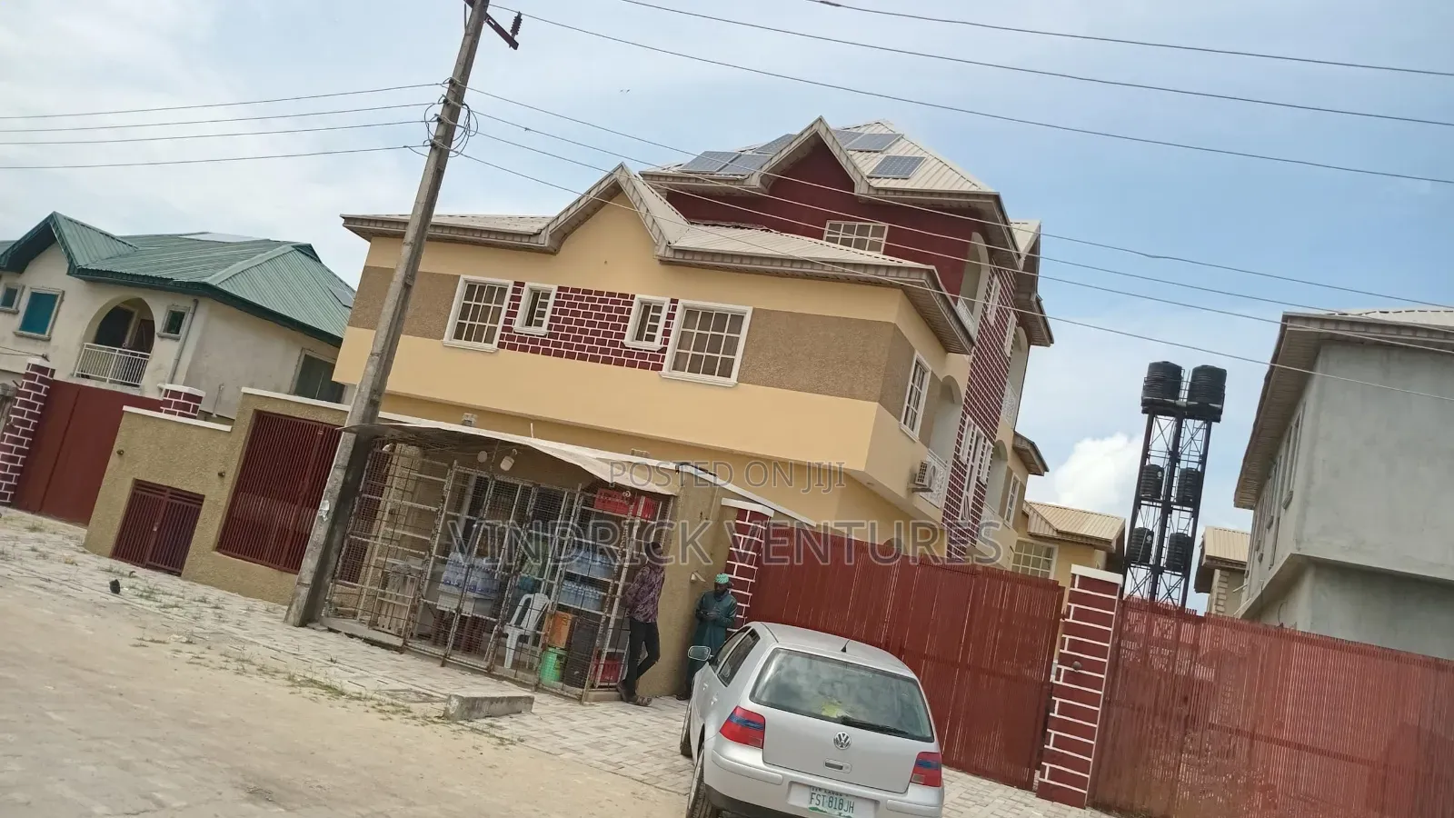 3bdrm Penthouse in Off Mobil Road Ilaje for rent in Ilaje / Lekki
