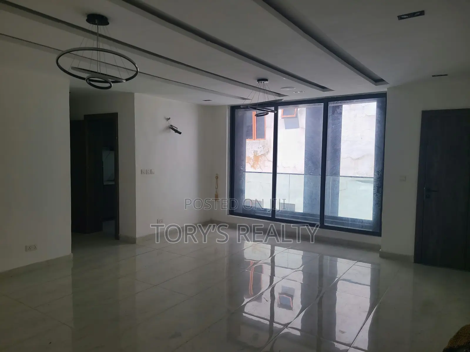 2bdrm Apartment in Lekki Phase 1 for rent in Lekki Phase 1