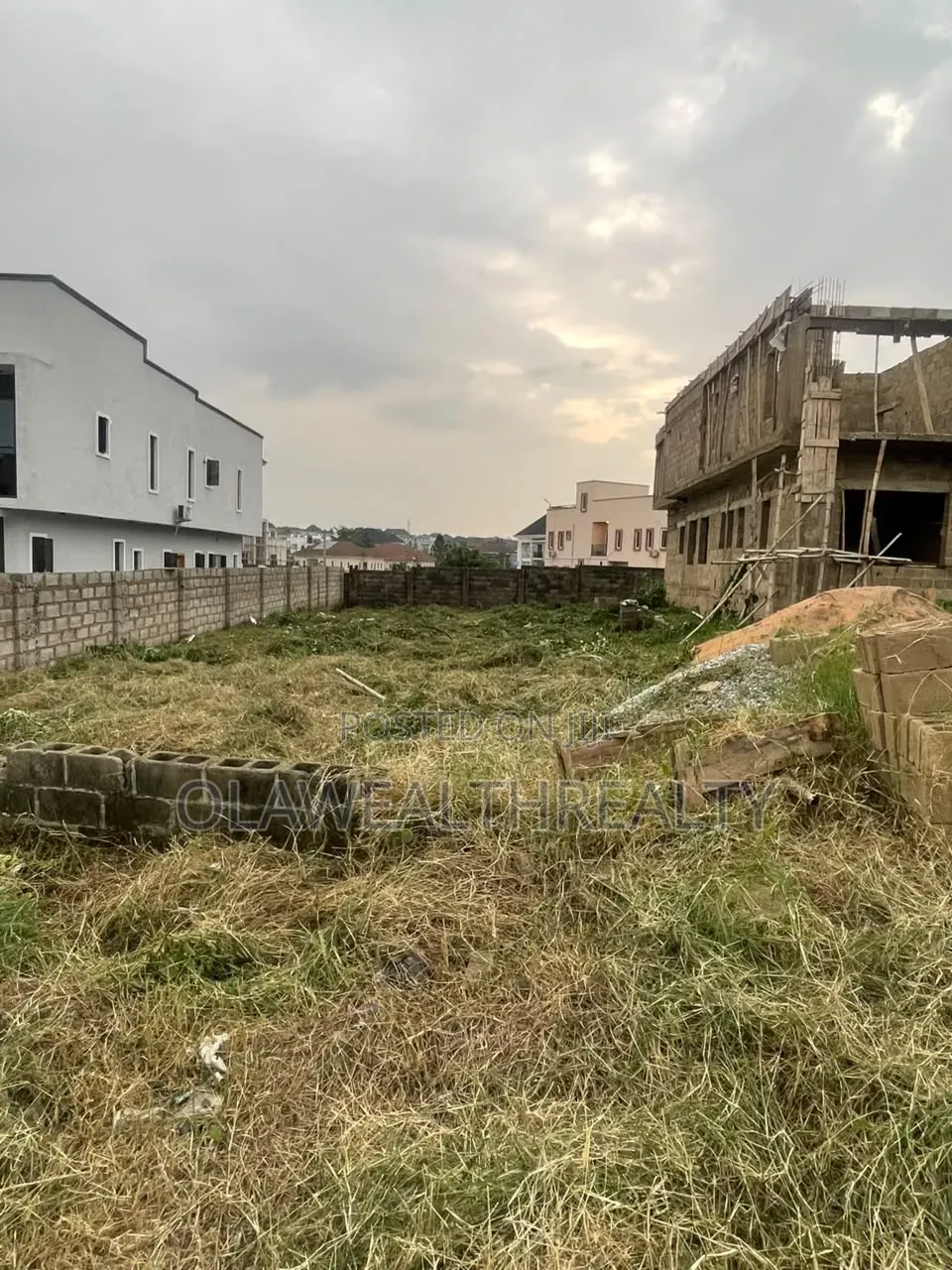 500sqm Residential Land at Carlton Gate Estate, Akobo in Akobo