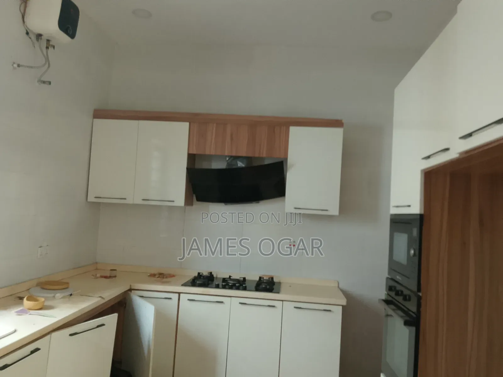 4bdrm Townhouse / Terrace in Royal Pines, Lekki Expressway for rent in Lekki Expressway