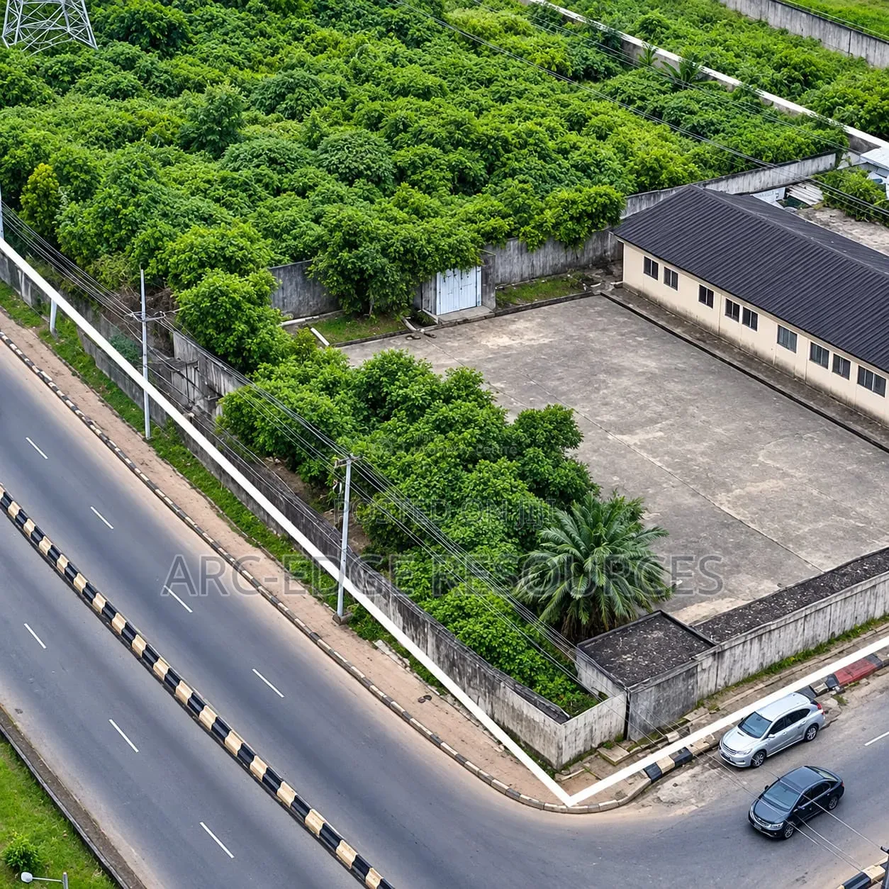 Commercial Land in Surulere in Iponri