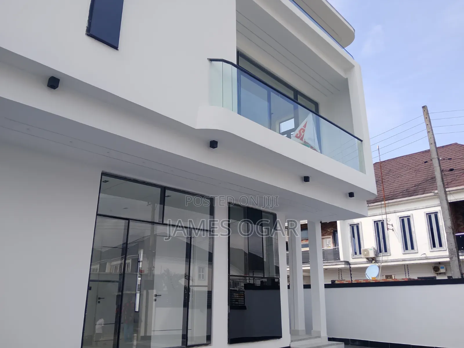 4bdrm Duplex in Royal Pines, Lekki Expressway for sale in Lekki Expressway