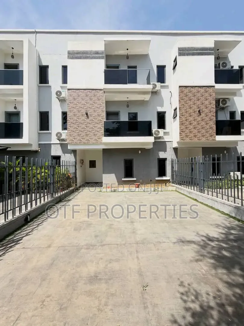 5bdrm Duplex in Wuse Zone for rent in Zone 1 / Wuse