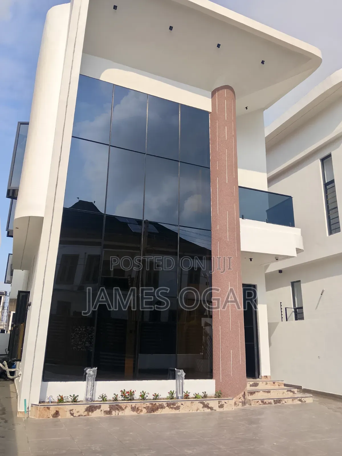 5bdrm Duplex in Royal Pines, Lekki Expressway for sale in Lekki Expressway